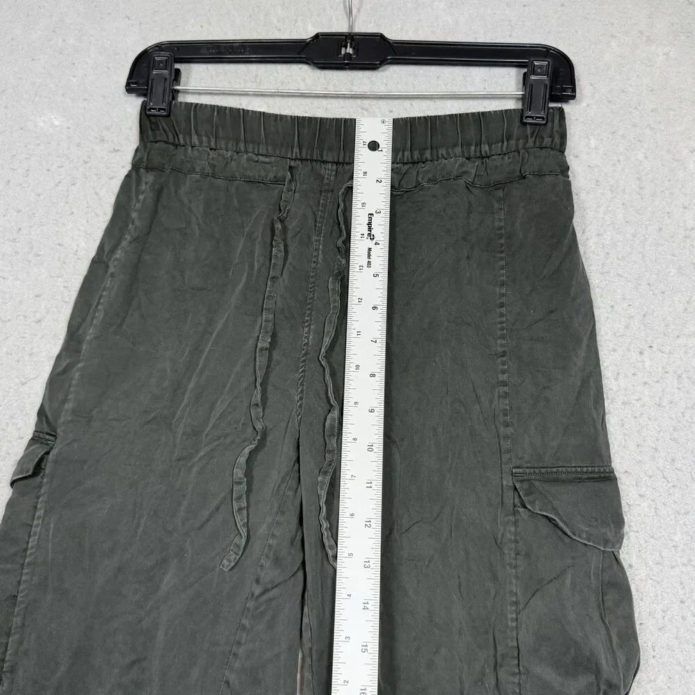 Lululemon Ready Set Cargo Pant Women’s Size 4 Green Pockets Drawstring